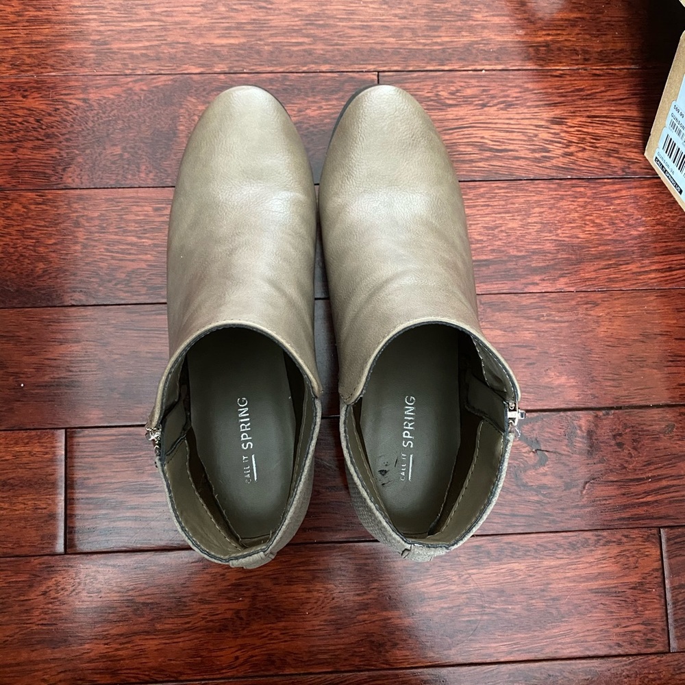 Short booties - Picture 2 of 4